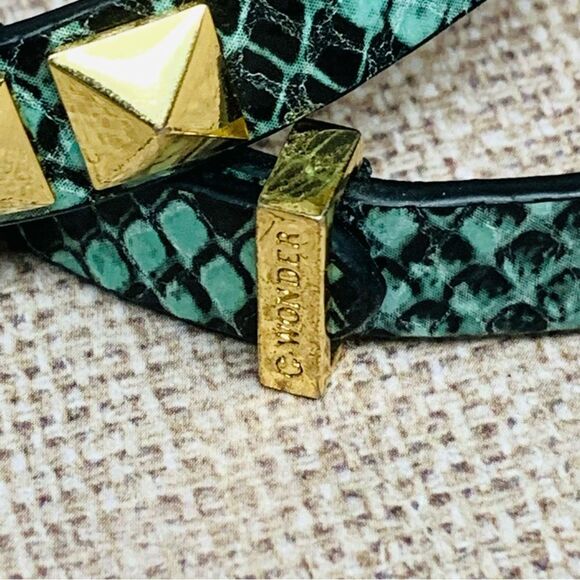 C Wonder Turquoise Snake‎ Skin Leather Gold Stud Wrap Bracelet - Picture 2 of 2